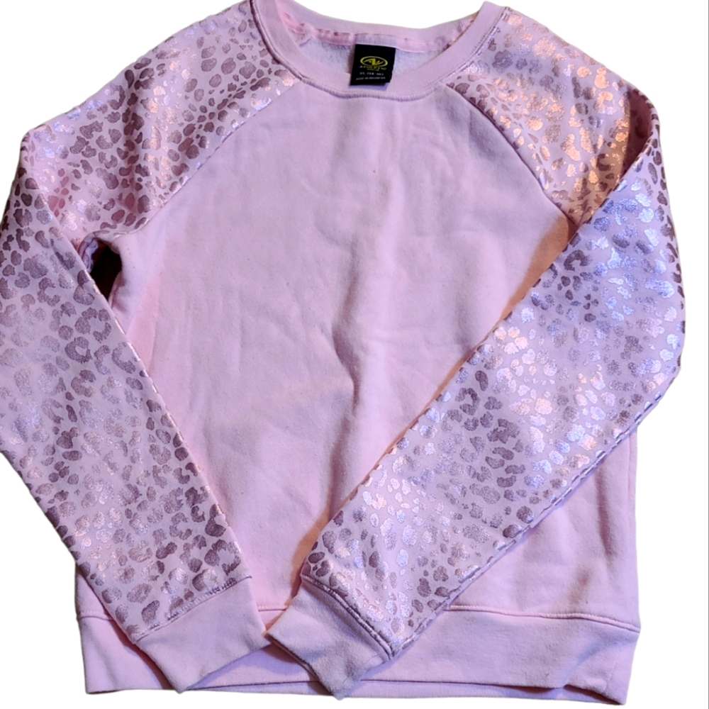 ATHLETIC TOP for girls XL  14/16.